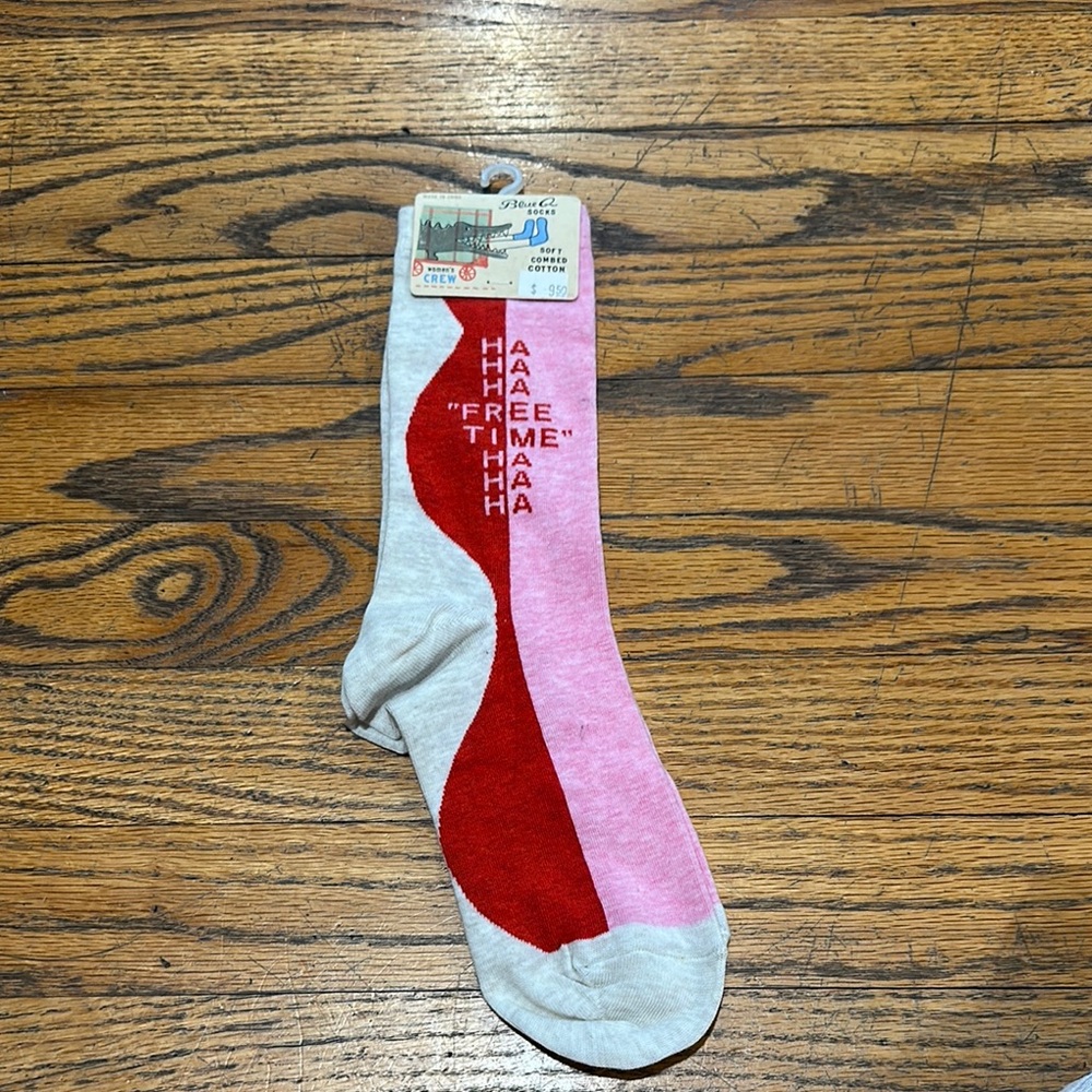 Hahahahah Free Time Blue Q Pink and Red Casual Crew Socks